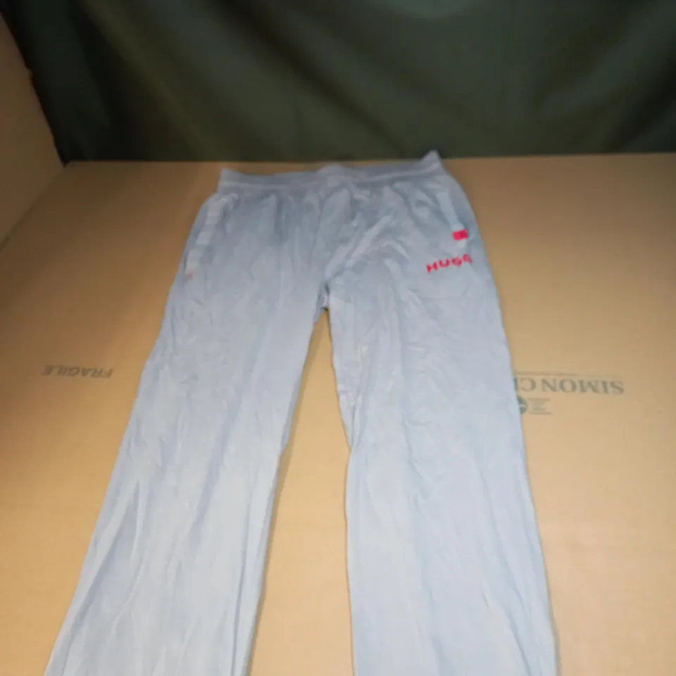 MENS HUGO BOSS LABELLED PANTS SIZE M