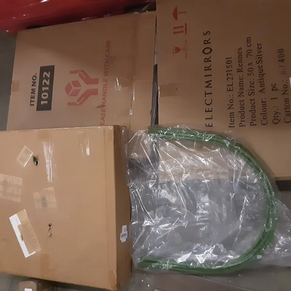 PALLET OF ASSORTED PRODUCTS INCLUDING FOLDOUT LOUNGE CHAIR, TOKESHIMI, LUCKY BOND BATHROOM STORAGE, SELECTMIRRORS RENNES, HOMIDEC DESK