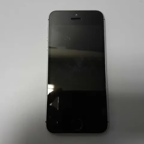 BOXED APPLE IPHONE SE SMARTPHONE