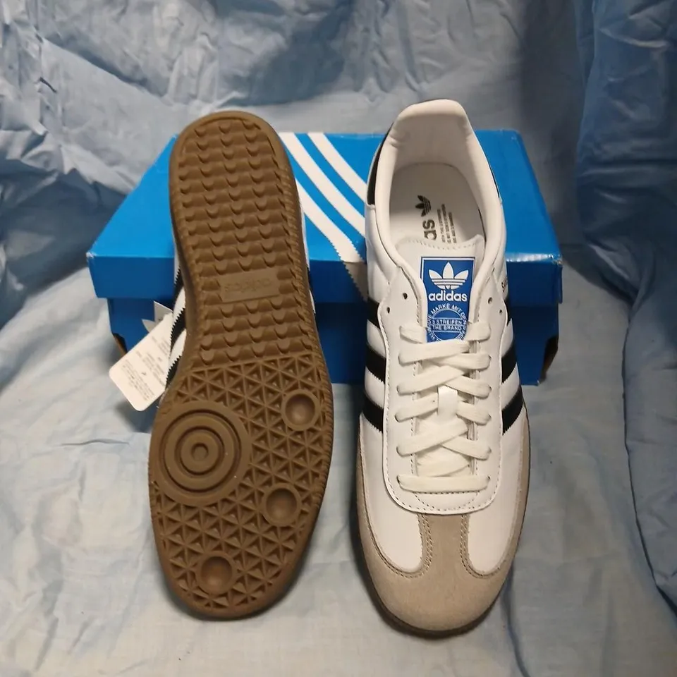 ADIDAS SAMBA OG SNEAKERS – WHITE/BLACK WITH BEIGE SUEDE TOE, UK 9