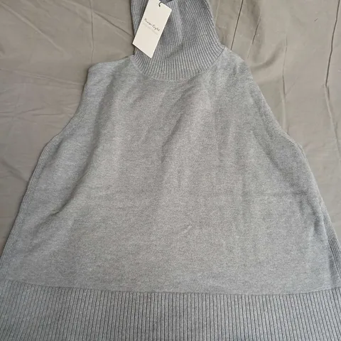 PHASE EIGHT RACHELLE KNIT TANK IN GREY - LARGE