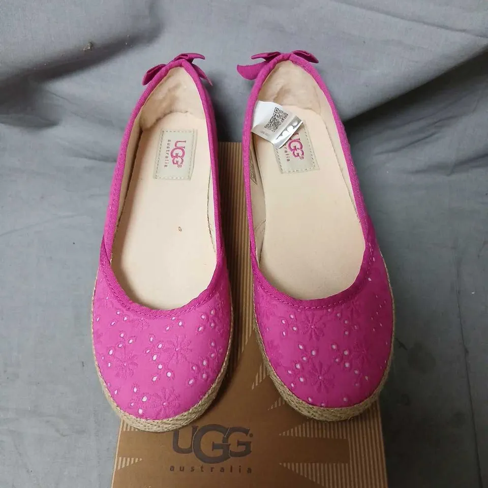 UGG AUSTRALIA PINK FLORAL-EMBROIDERED ESPADRILLE FLATS – UK 2 (US 3, EU 33)