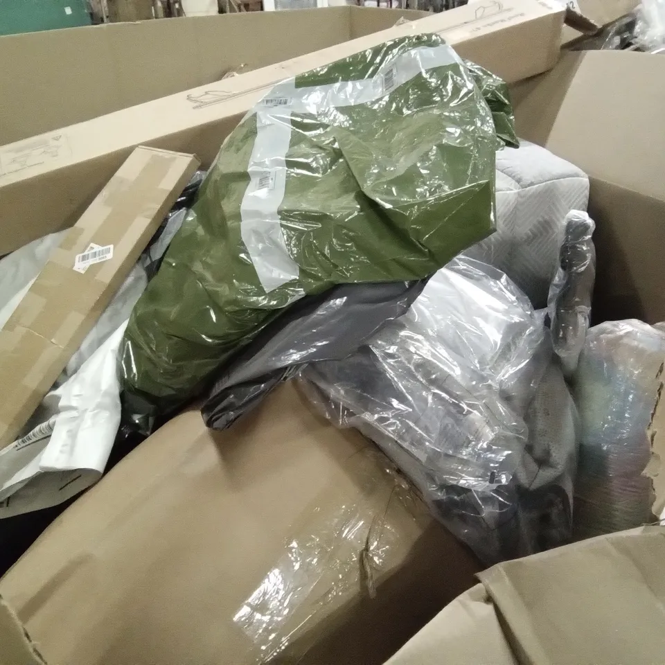 PALLET OF ASSORTED ITEMS INCLUDING PETSFIT, YEAPEETO DOG LIFE JACKET, HOMIDEC PLANT STAND, ROOF RACKET, ACTIVE ERA LUXURY AIR BED