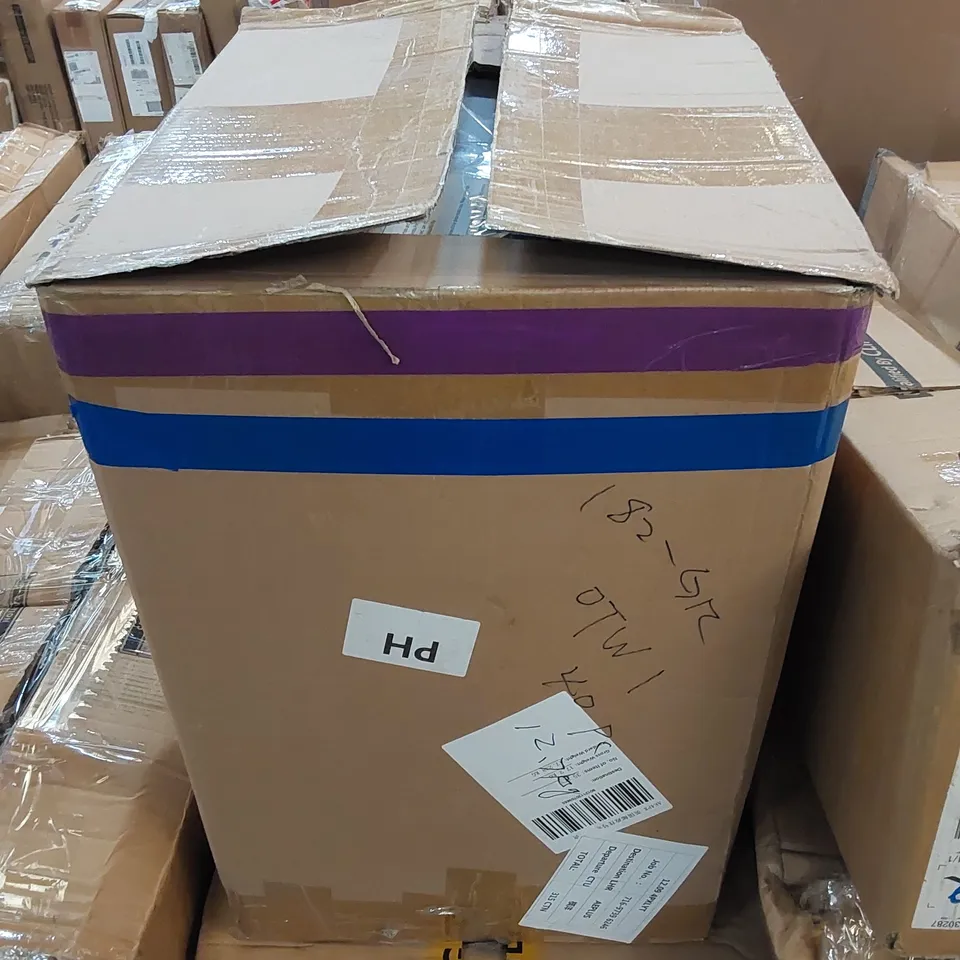 BOX OF APPROXIMATELY 40 X SANKINKEE PHOTOGRAPHY LIGHT BOXES 