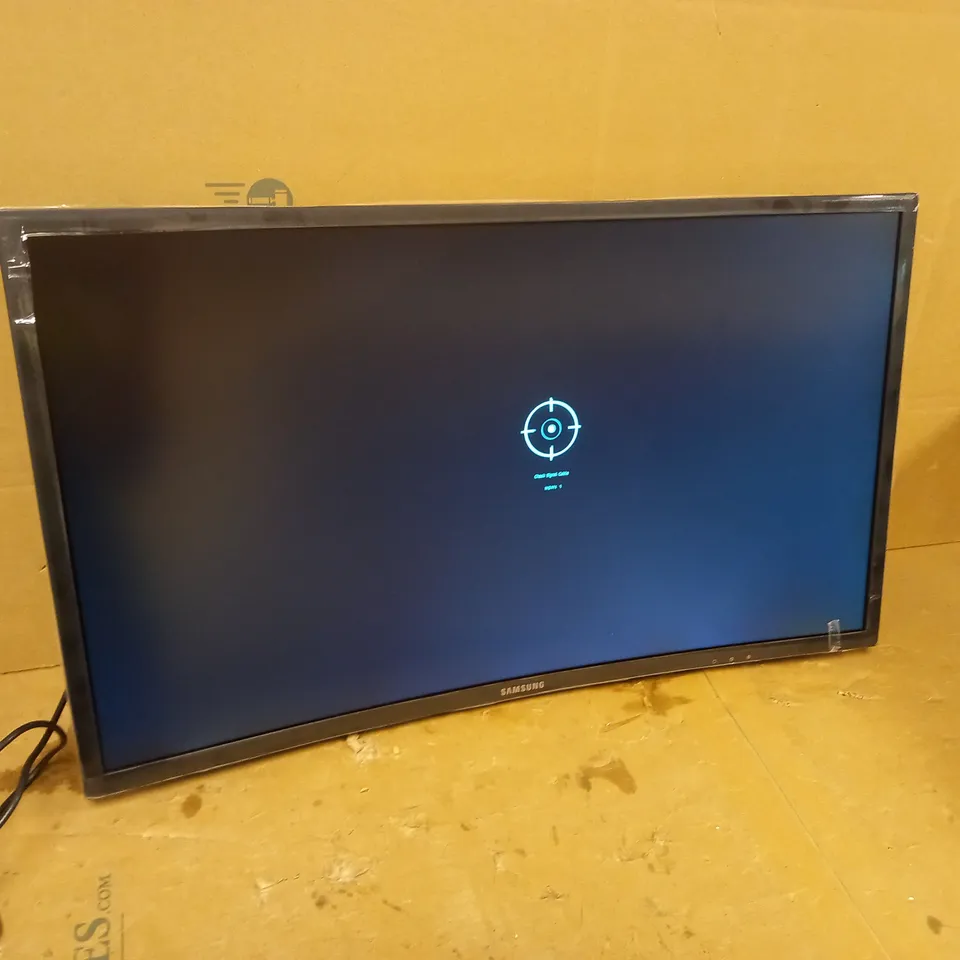 SAMSUNG GAMING MONITOR CHG70