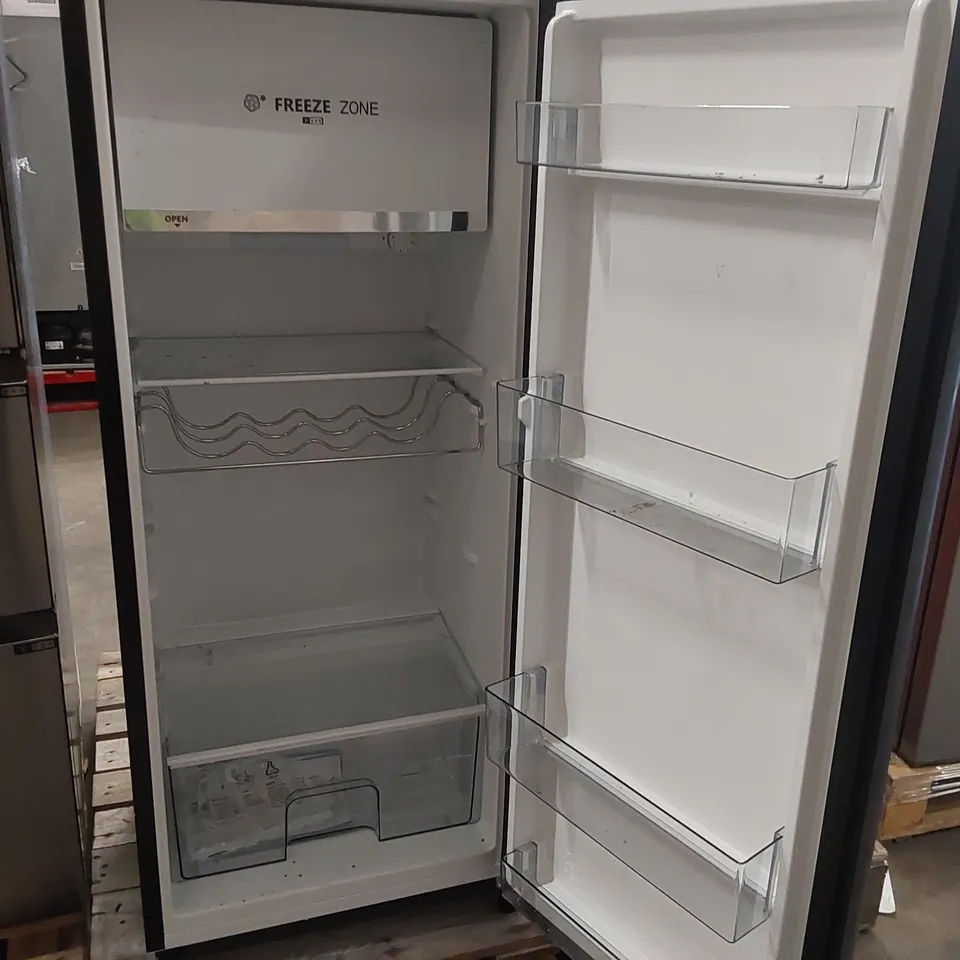 HISENSE RR220D4BBE 52CM FREESTANDING RETRO FRIDGE BLACK - UNPROCESSED RAW RETURN 