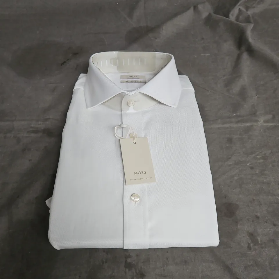 MOSS TAILORED FIT COTTON BUTTON DOWN SHIRT IN WHITE SIZE 16.5/42