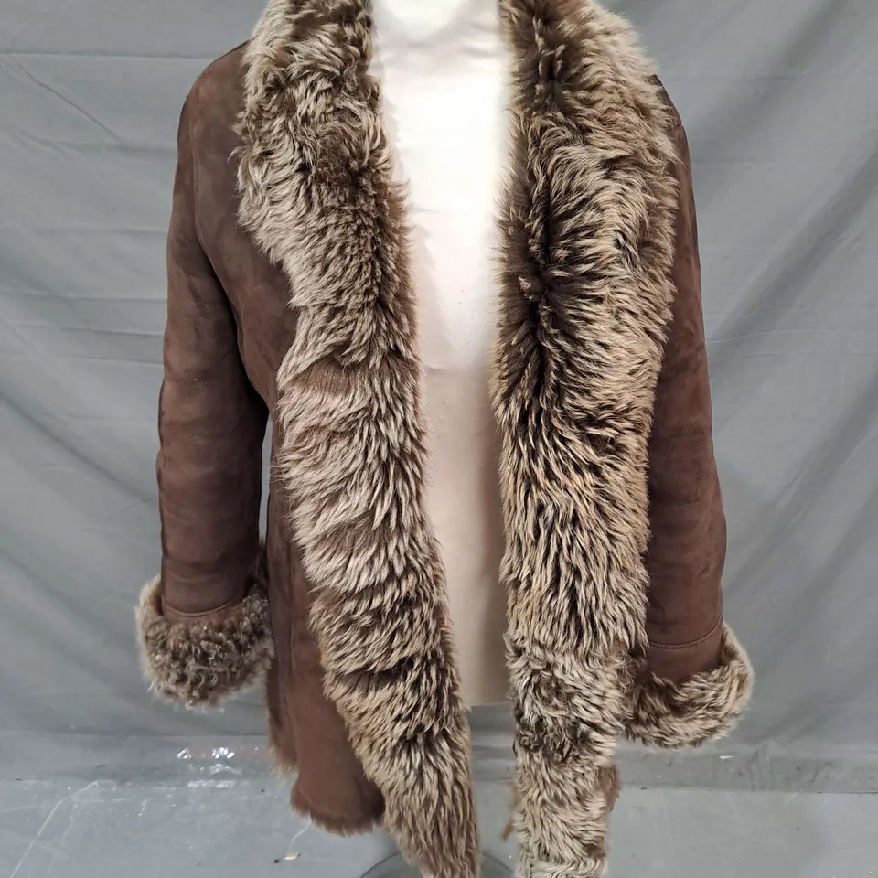 AUSTIN REED SHEEPSKIN COAT IN BROWN SIZE L