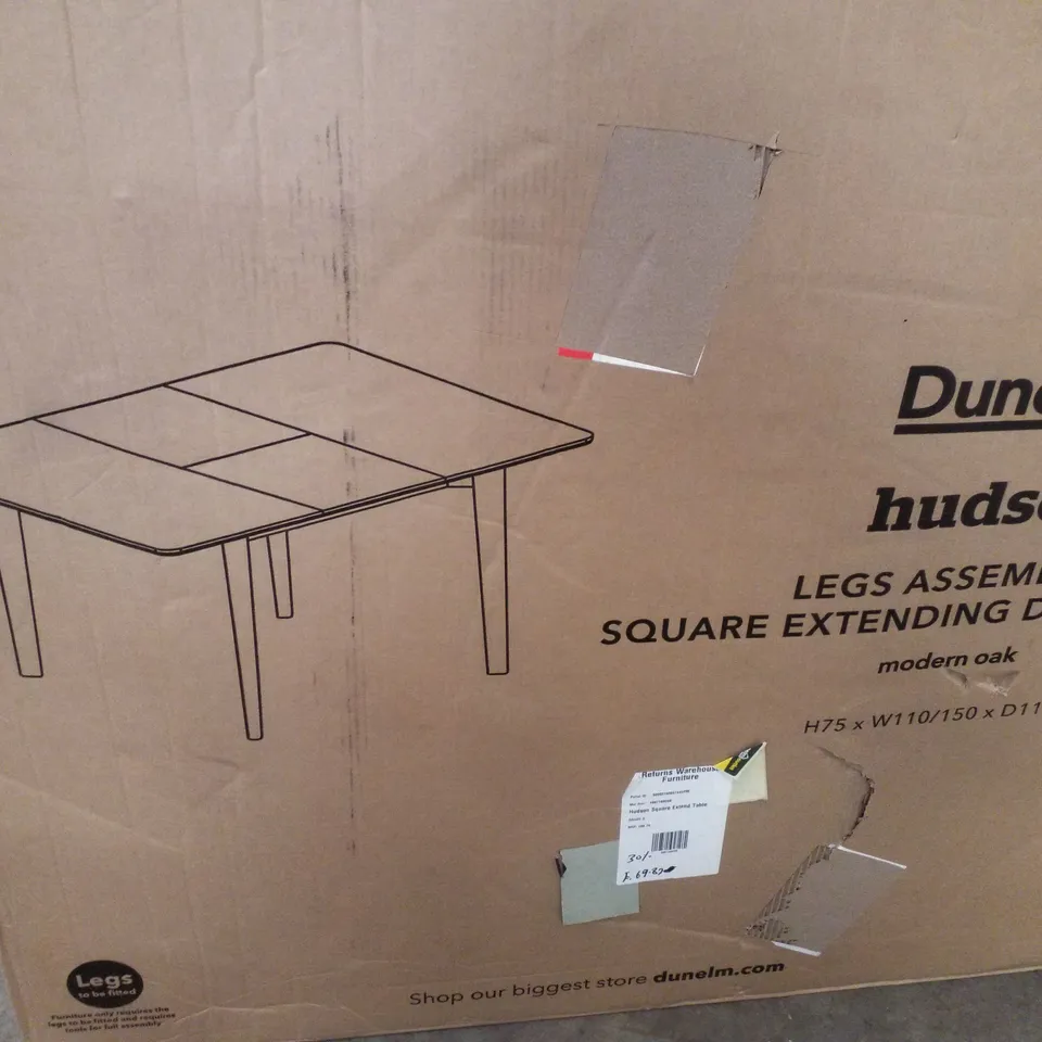 BOXED DUNELM HUDSON SQUARE EXTENDING DINING TABLE H75×W110/150×D110CM