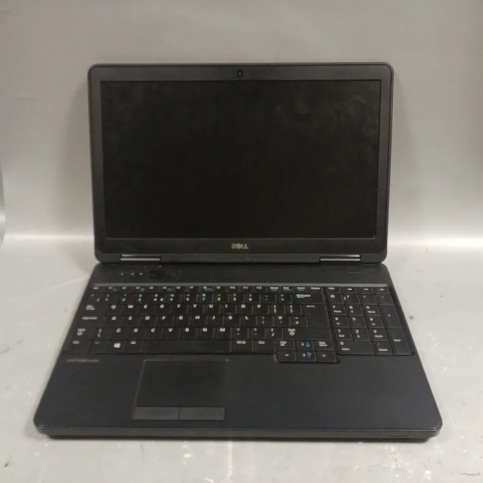 DELL LATITUDE E5540 LAPTOP