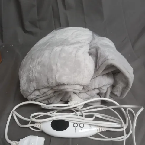 COZEE HOME VELVETSOFT HEATED THROW IN LIGHT GREY