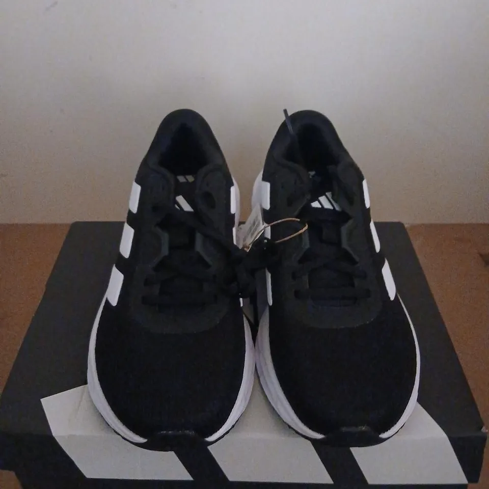 ADIDAS GALAXY 7 WOMEN'S RUNNING TRAINERS – BLACK/WHITE STRIPES, UK 6