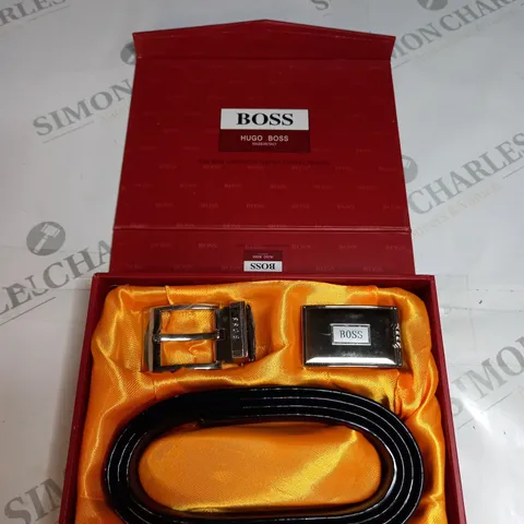 HUGO BOSS LEATHER BELT WITH ACCESSORIES
