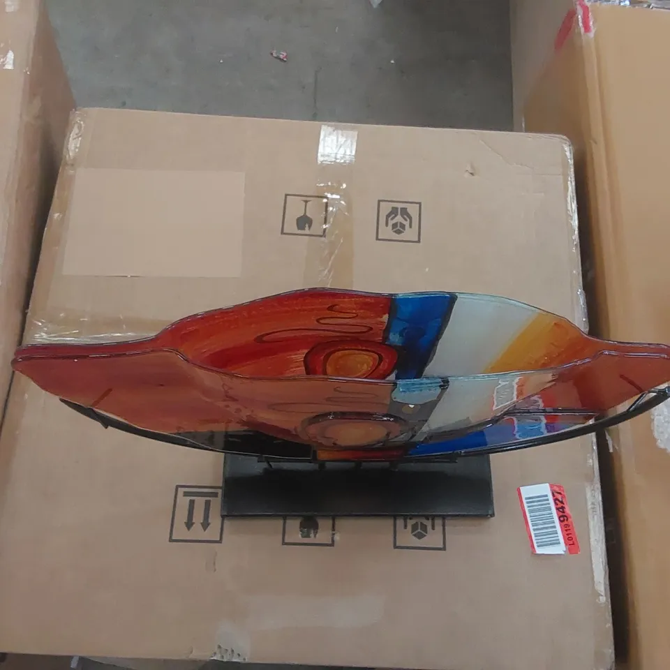 BOXED GILDE GLASART DECORATIVE ROUND VASE 