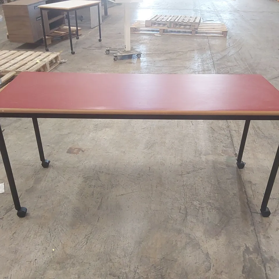 MOBILE TABLE WITH WOODEN TOP