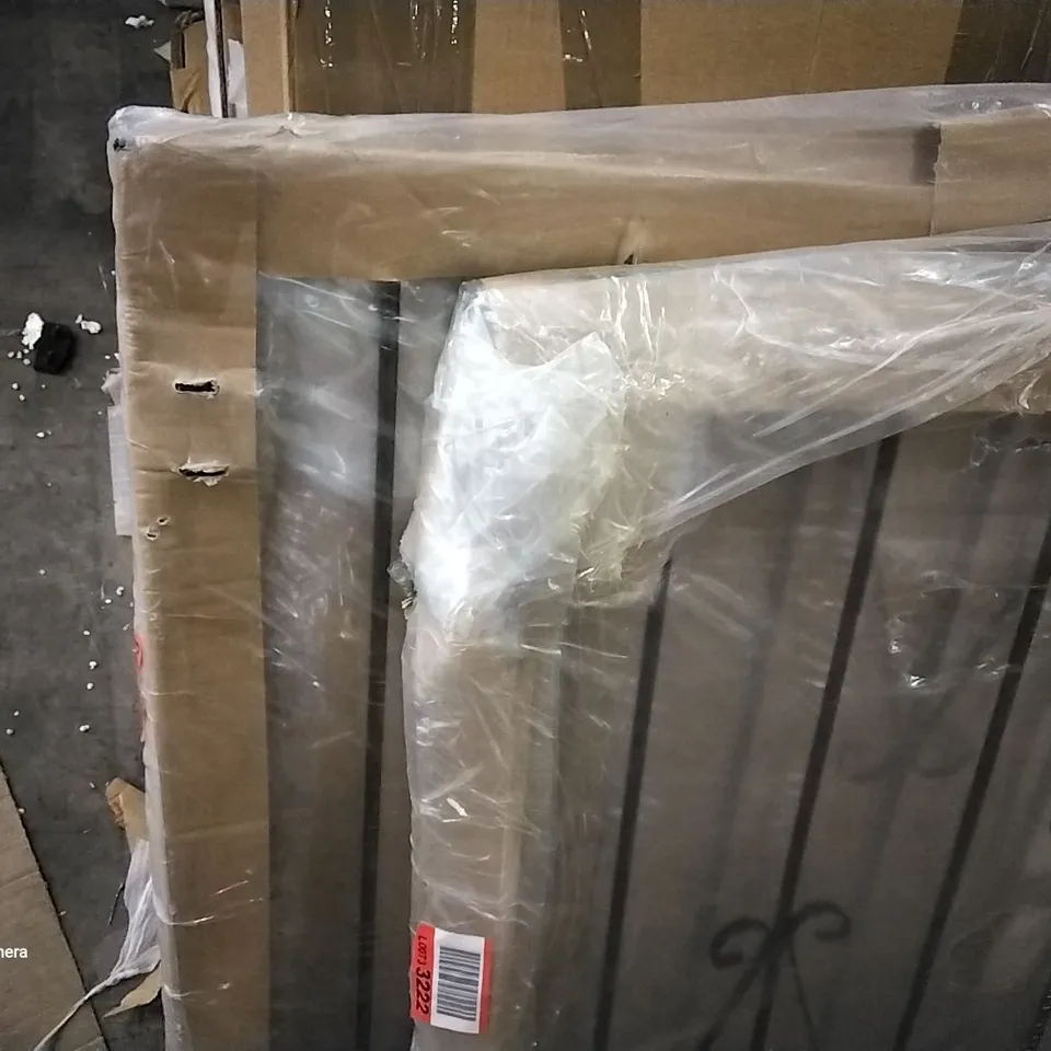 DESIGNER BLACK METAL SCROLL DRIVE WAY GATE (2 PARTS)