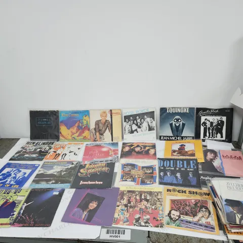 A COLLECTION OF 59 X VINYL SINGLES. MOSTLY 80S ETC.