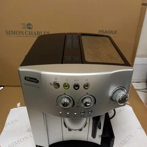 DEHLONGHI MAGNIFICA BEAN TO CUP COFFEE MAKER