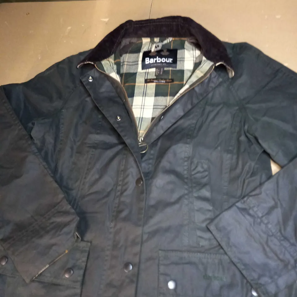 BARBOUR ZIPPED AND BUTTON JACKET SIZE 12