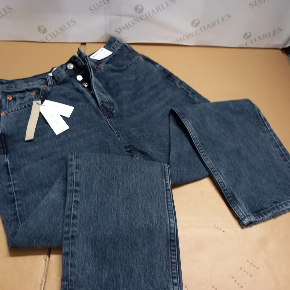 TOPSHOP EDITOR RIGID STRAIGHT LEG JEANS - W30 L32
