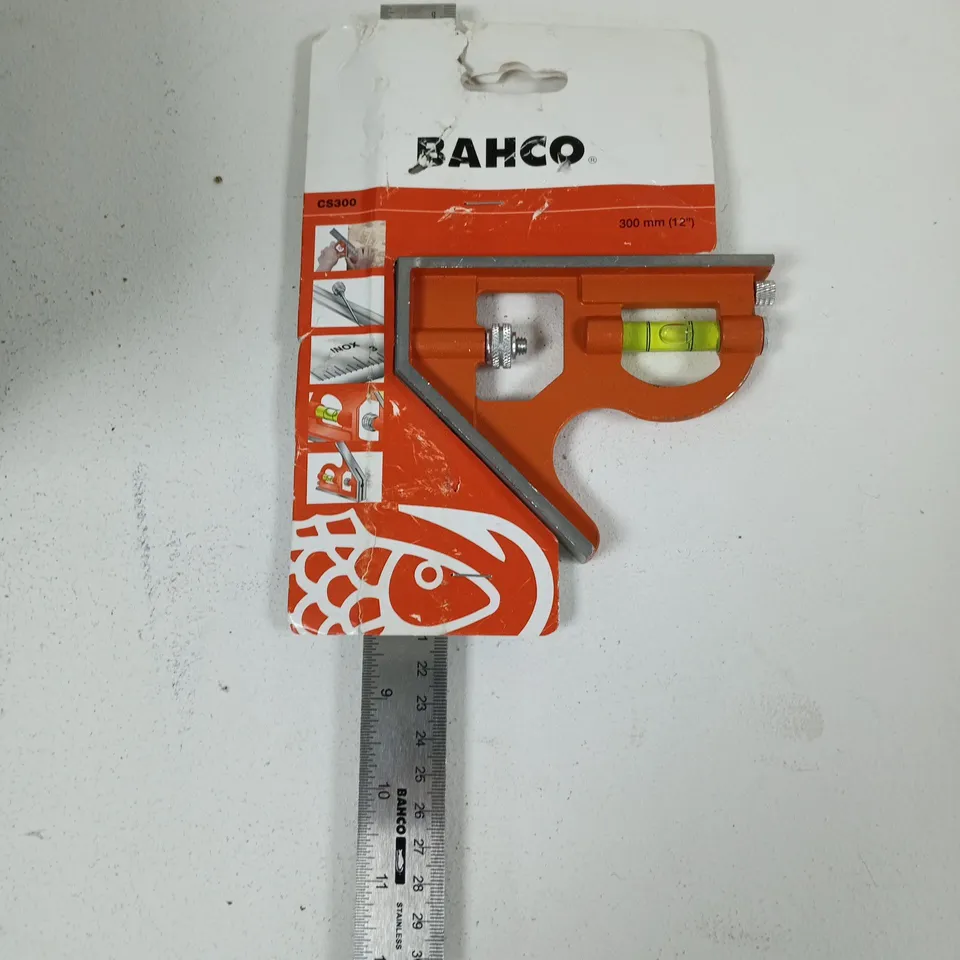 TOTE OF APPROXIMATELY 10 ASSORTED ITEMS TO INCLUDE: BAHCO CS300