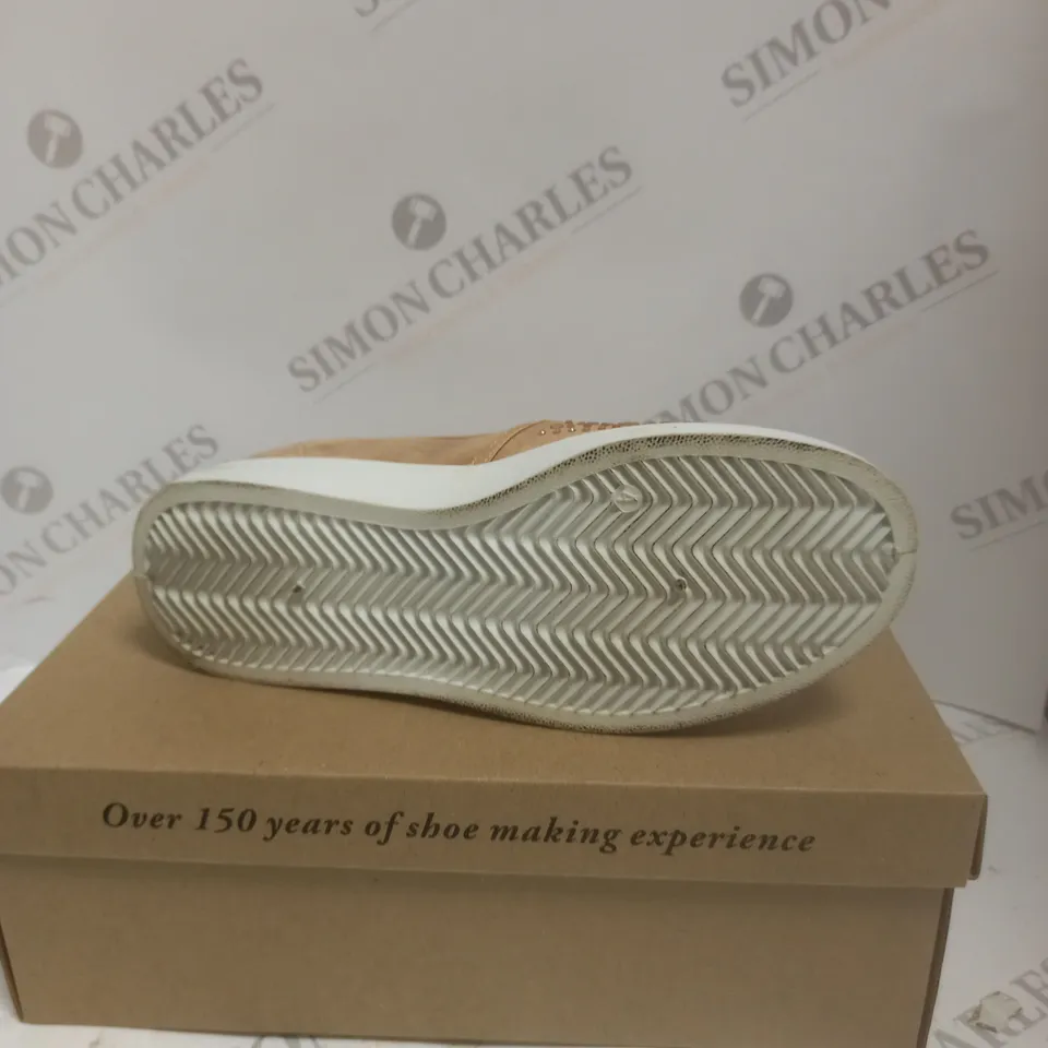 BOXED CUSHION WALK DIAMANTE SLIP ONS - 4