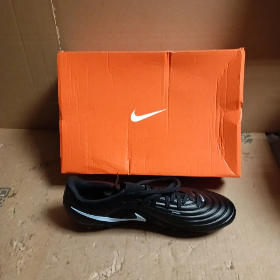 NIKE FOOTBALL BOOTS – BLACK FG, BOXED - UK SIZE 10.5