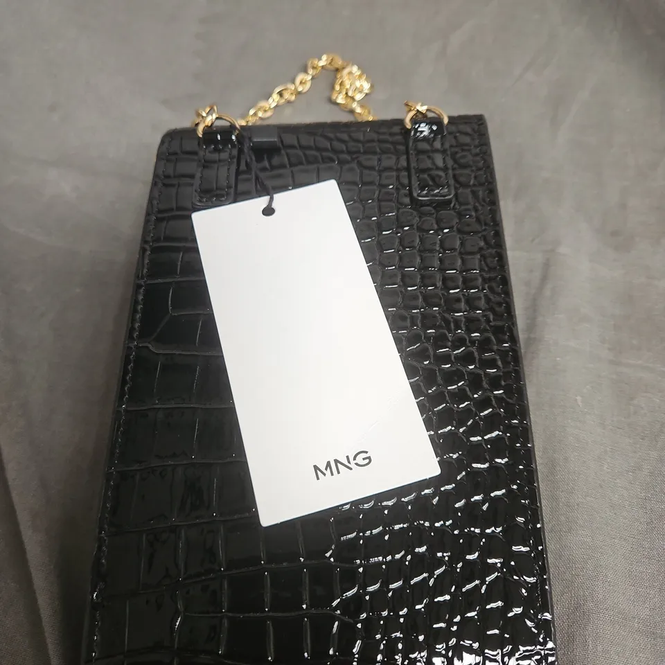 MNG BLACK CROCODILE-EFFECT MINI BAG WITH GOLD CHAIN STRAP