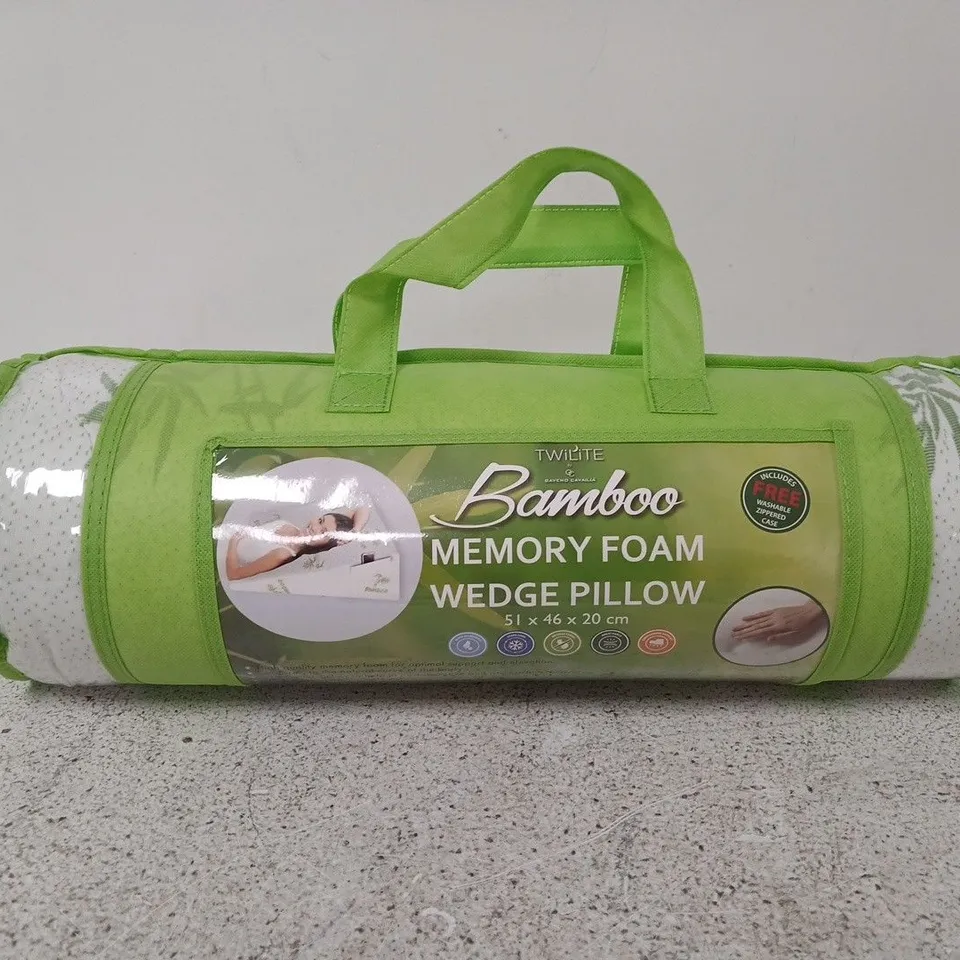 BAMBOO MEMORY FOAM WEDGE PILLOW