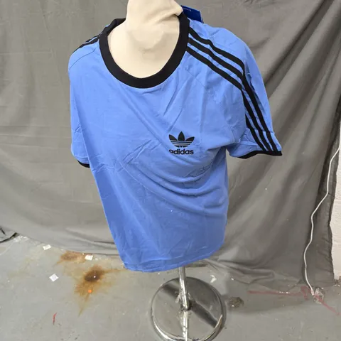 ADIDAS ORIGINALS T-SHIRT - LIGHT BLUE, UK M (US M)
