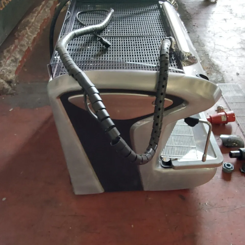 FAEMA EMBLEMA 2 GROUP ESPRESSO MACHINE