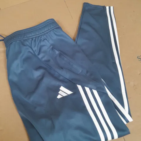 ADIDAS BLUE JOGGERS SIZE L