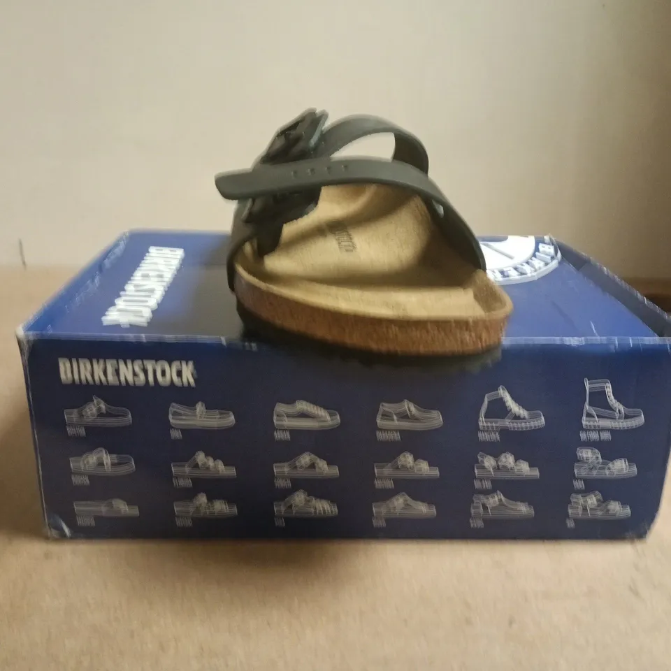 BOXED PAIR OF BIRKENSTOCK OPEN TOE SANDALS IN BLACK SIZE EU 46