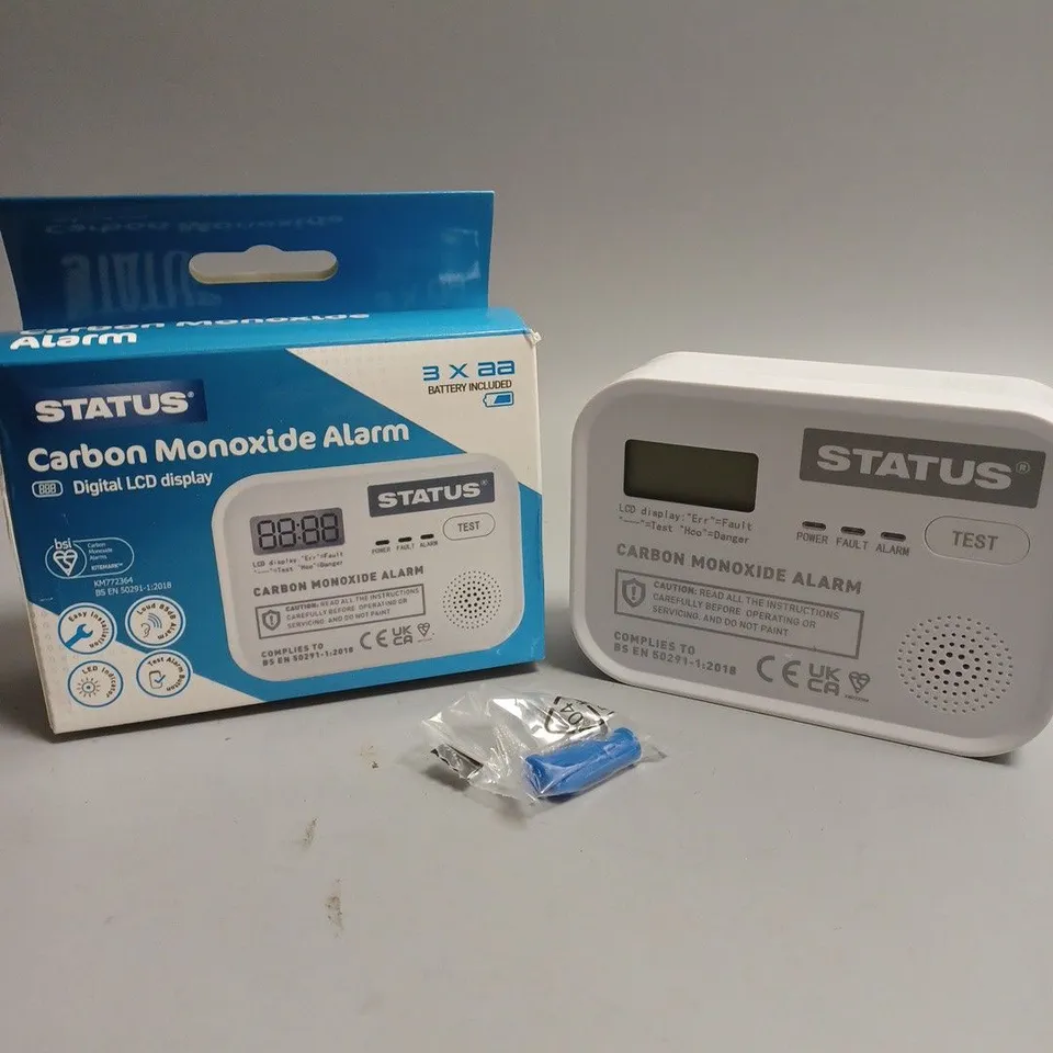 BOXED STATUS LCD DISPLAY CARBON MONOXIDE ALARM 