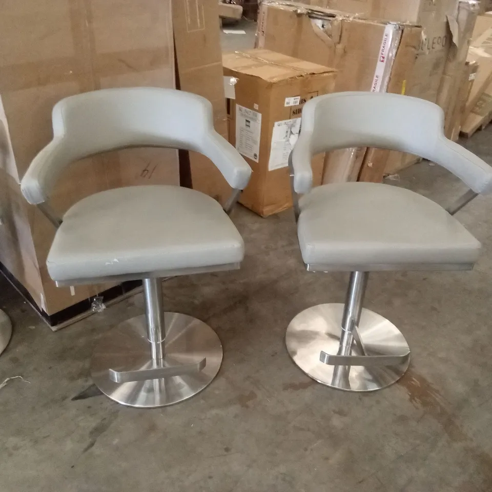 SET OF 2 FIRENZA PU LEATHER BAR STOOLS