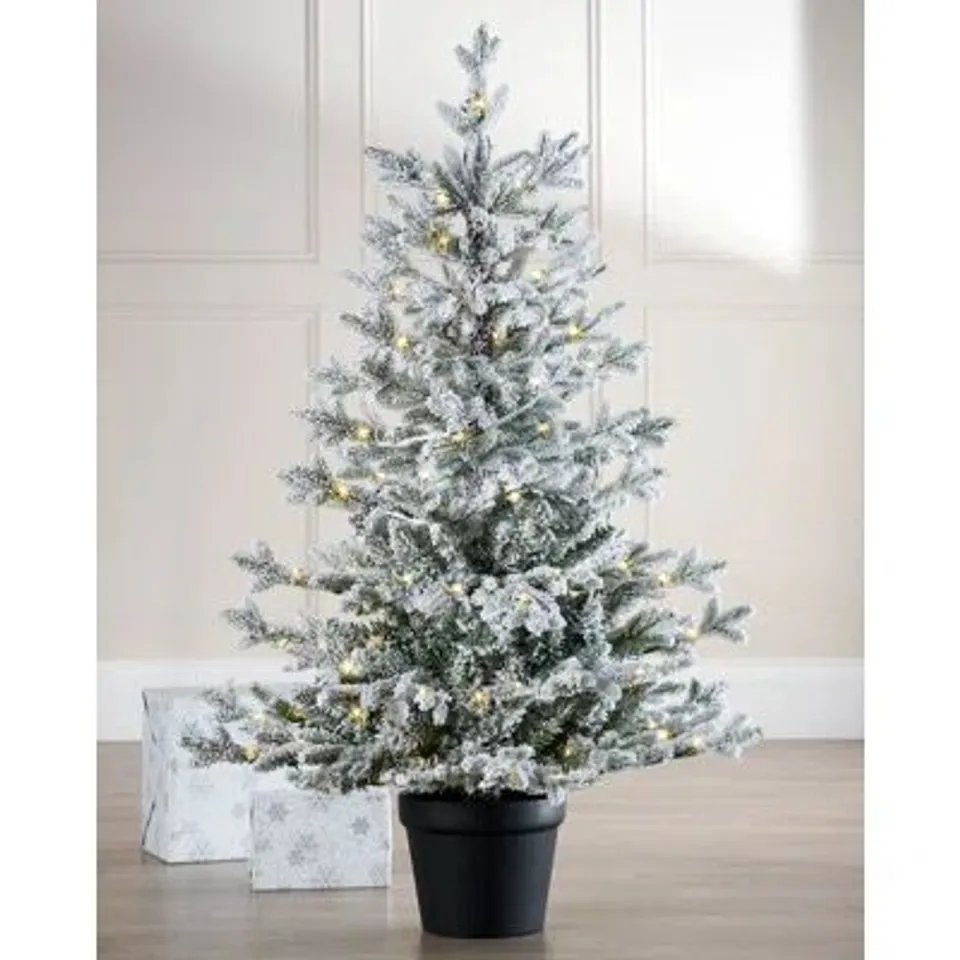 BOXED LIGHTED 3FT TALL ARTIFICAL CHRISTMAS TREE