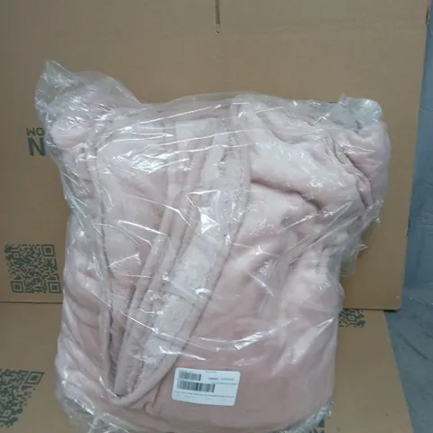 COZEE HOME FAMILY SIZED FAUX FUR & VELVETSOFT HEATED THROW 