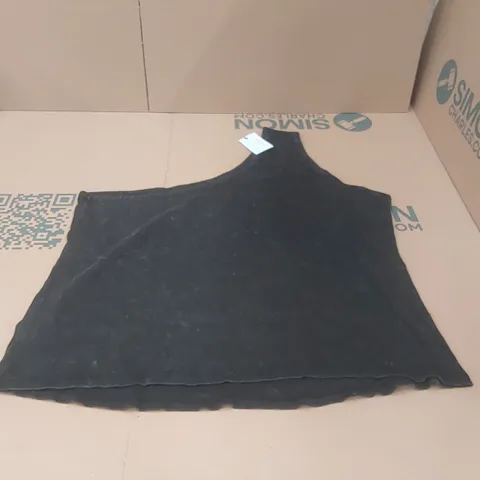 BOX CONTAINING APPROXIMATELY 16x BRAND NEW ONE SHOULDER TOPS - SIZE 28