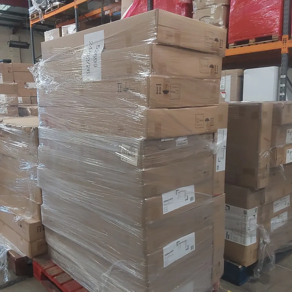 PALLET CONTAINING A LARGE QUANTITY OF BRAND NEW ZORRAS WALNUT EFFECT DESKS 