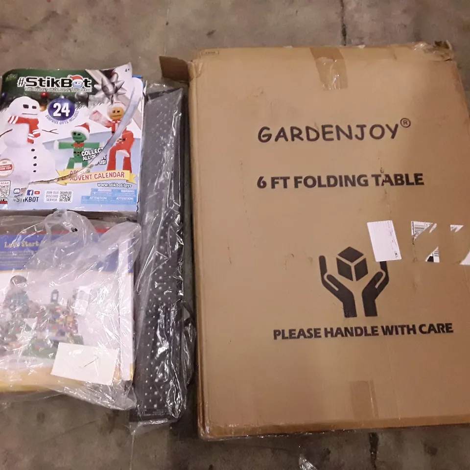 PALLET OF ASSORTED PRODUCTS INCLUDING 6FT FOLDING TABLE, KIDS BUILDING BLOCKS, LED AQUARIUM LIGHT, STIKBOT ADVENT CALENDAR 