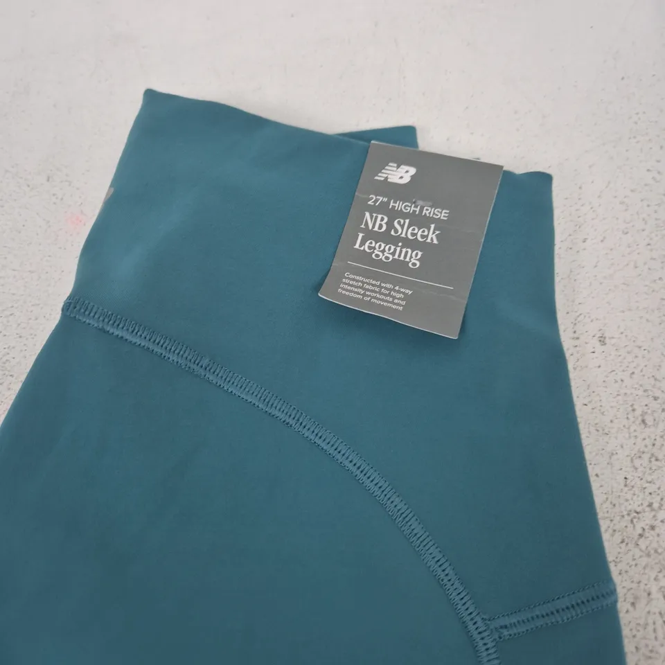 NEW BALANCE SLEEK LEGGING – SIZE M