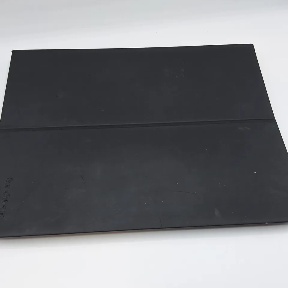 BOXED 10" ANDROID TABLET IN GOLD WITH KEYBOARD CASE