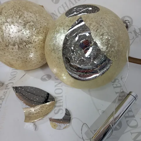 SET OF 2 HOME REFLECTIONS FEATHER BALLS