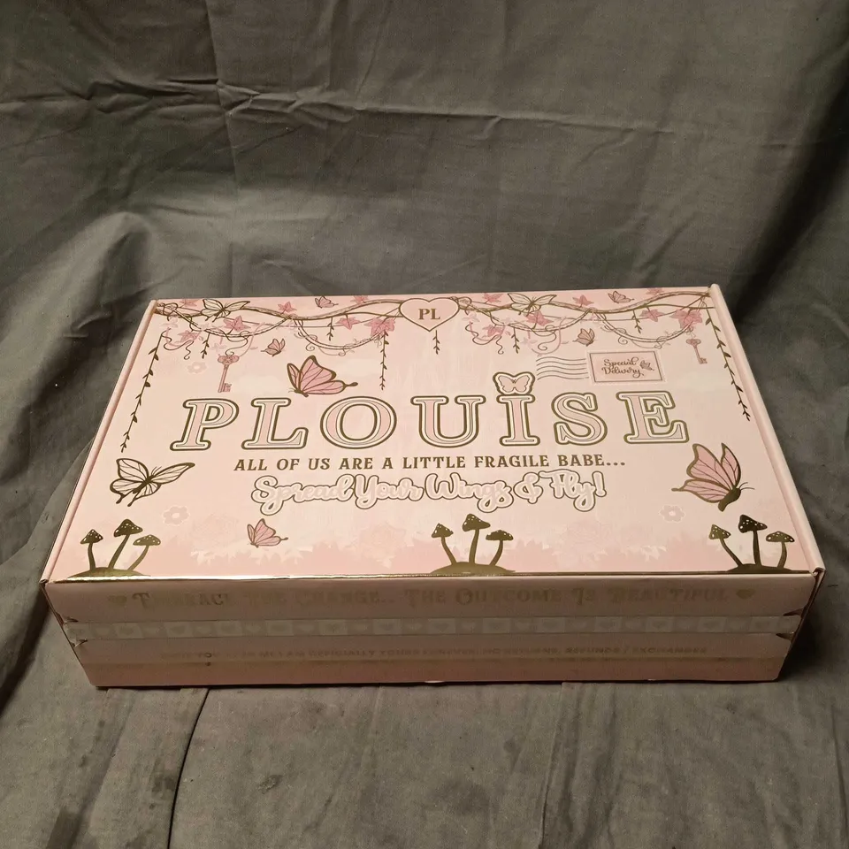 PLOUISE MYSTERY GIFT BOX SEALED