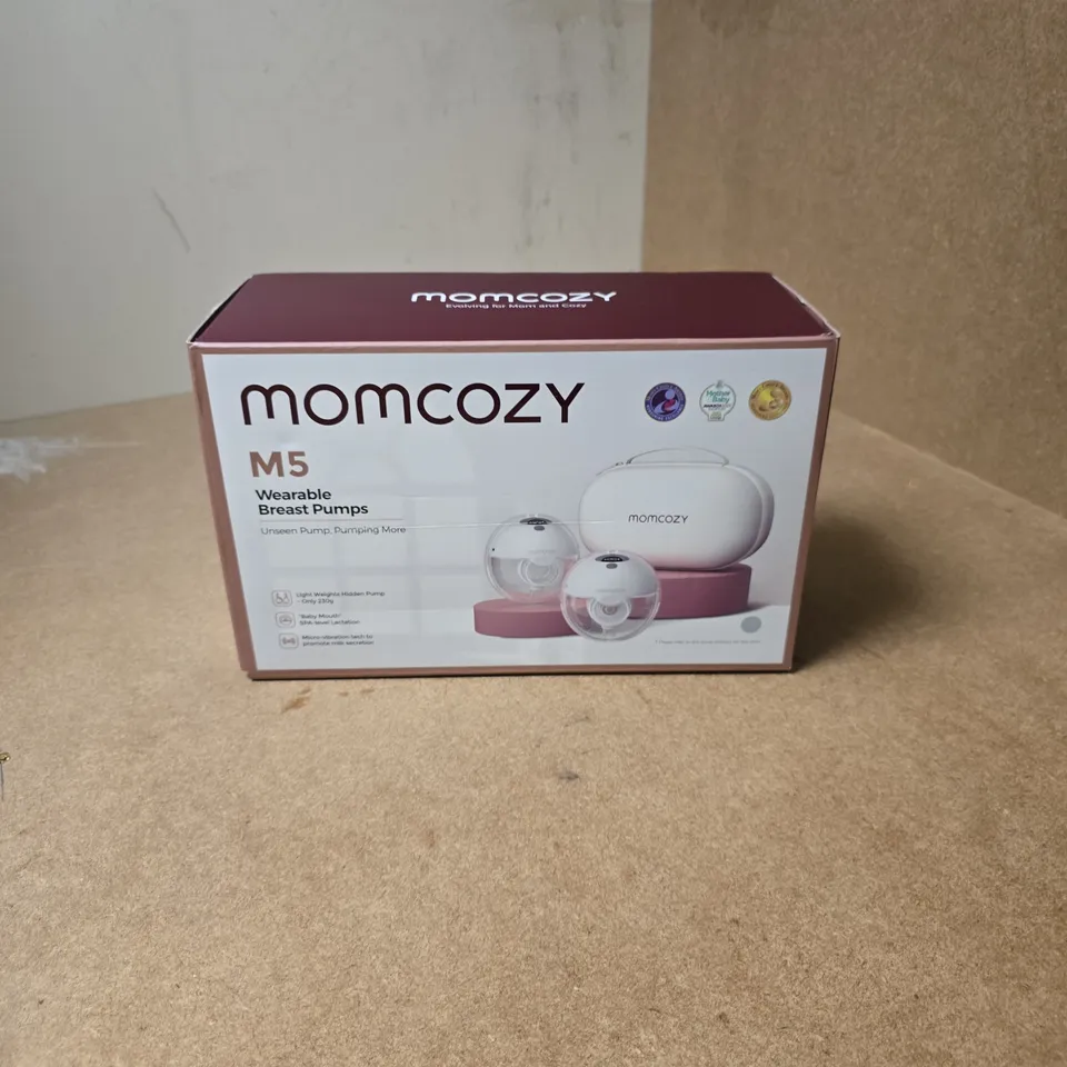 MOMCOZY M5 WEARABLE BREAST PUMP – BOXED
