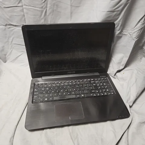 ASUS X556U LAPTOP – NOTEBOOK PC