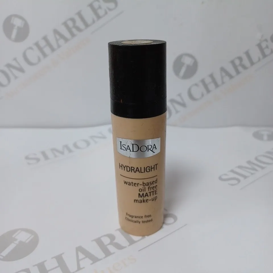 APPROXIMATELY 25 ISADORA HYDRALIGHT WATER-BASED OIL FREE MATTE MAKE-UP #62 NATURAL BEIGE