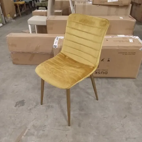 QUALITY DESIGNER OCHRE VELVET DINING CHAIR WITH GOLD LEGS