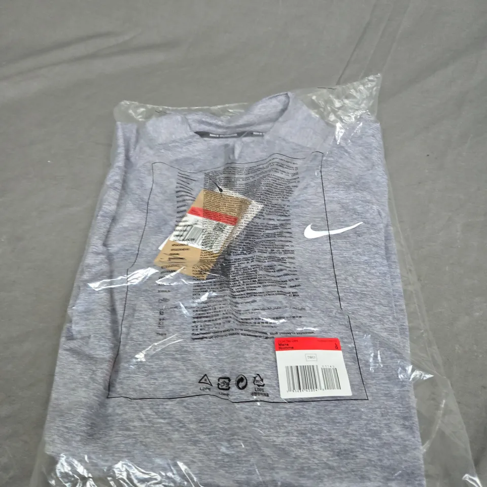 BAGGED NIKE LOGO 1/4 ZIP SIZE L