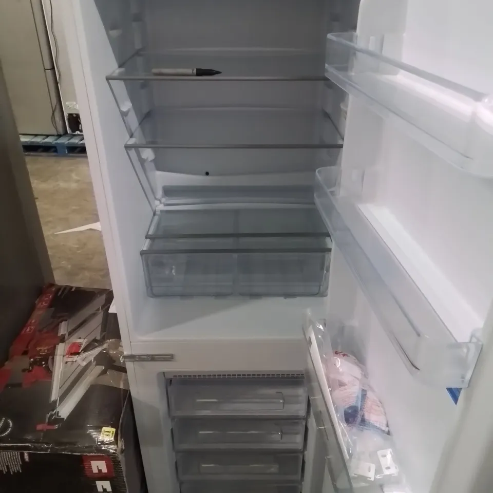 CANDY FREESTANDING FRIDGE FREEZER IN WHITE CB50N518FK - UNPROCESSED RAW RETURN